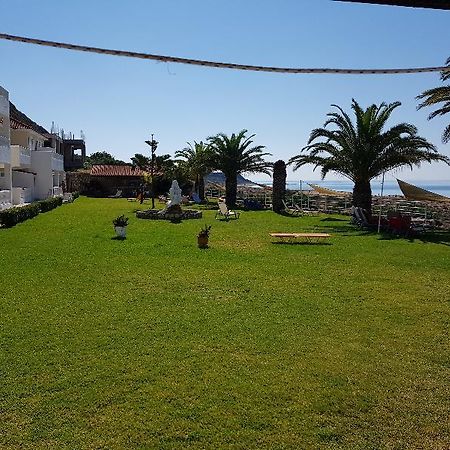 Marina Bay Hotel Skala  Bagian luar foto