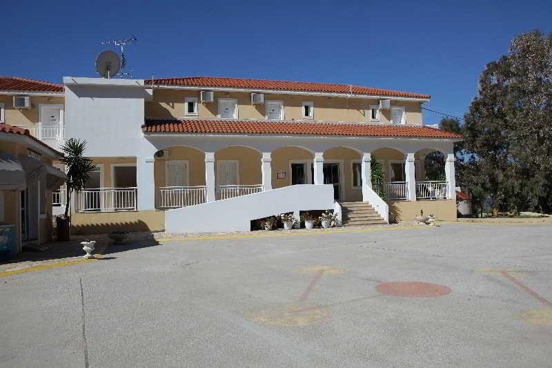 Marina Bay Hotel Skala  Bagian luar foto