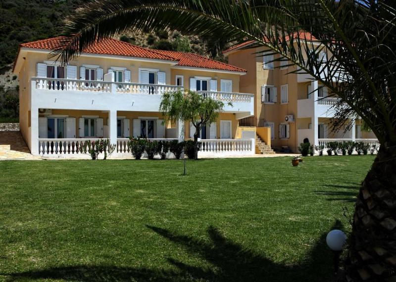 Marina Bay Hotel Skala  Bagian luar foto